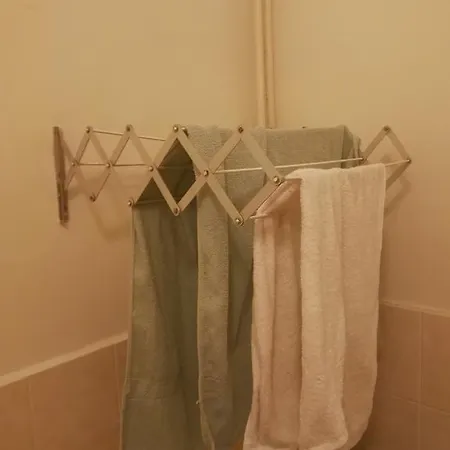 Flat 18 Minutes From Vaclavske Namesti *