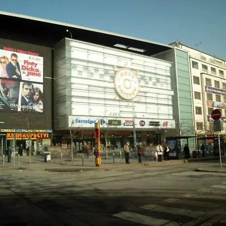 Homestay Flat 18 Minutes From Vaclavske Namesti Prague