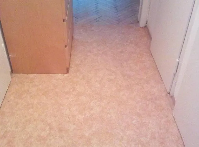 Flat 18 Minutes From Vaclavske Namesti منزل للإقامة
