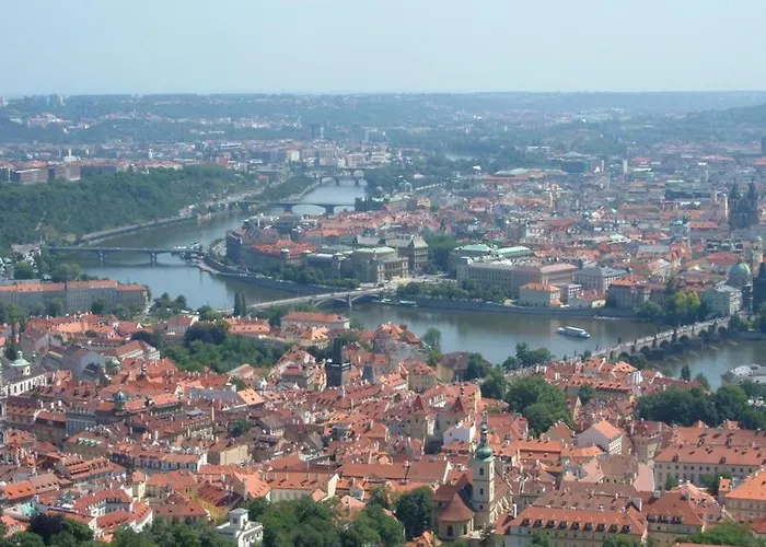 منزل للإقامة Flat 18 Minutes From Vaclavske Namesti