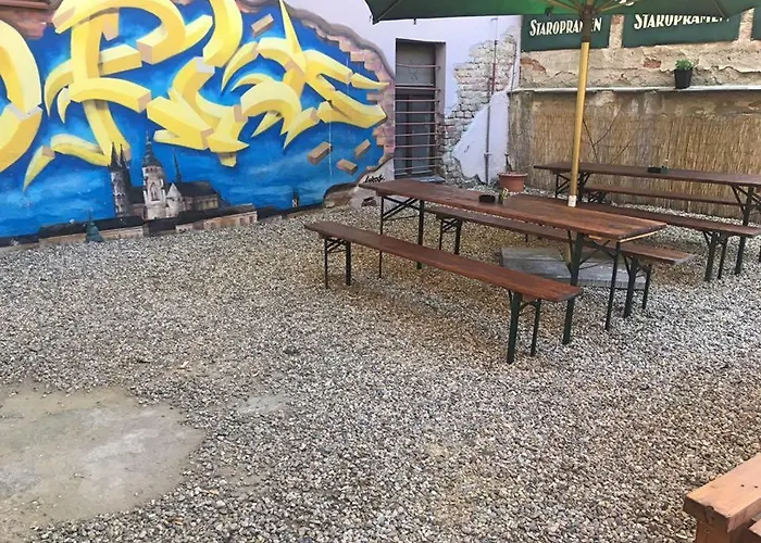 Flat 18 Minutes From Vaclavske Namesti