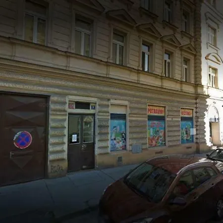 Flat 18 Minutes From Vaclavske Namesti * פראג