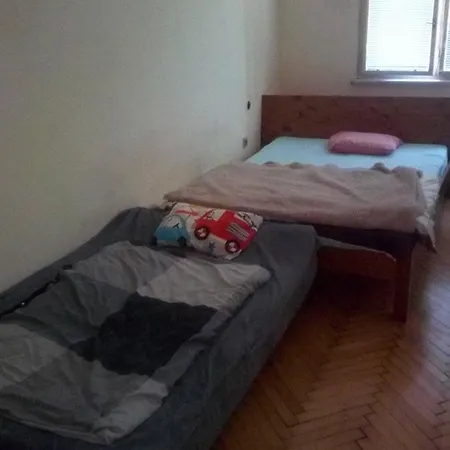 Flat 18 Minutes From Vaclavske Namesti Prague